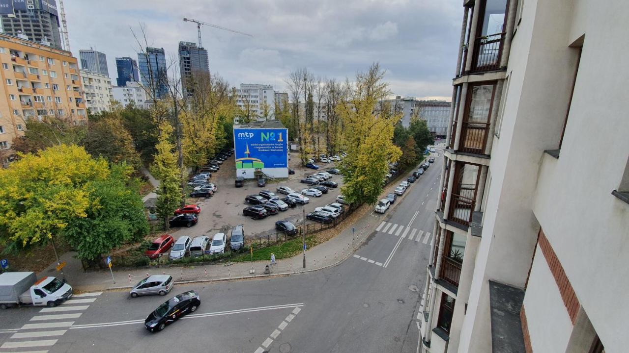 Апартаменти Apartament Twarda Варшава Екстер'єр фото